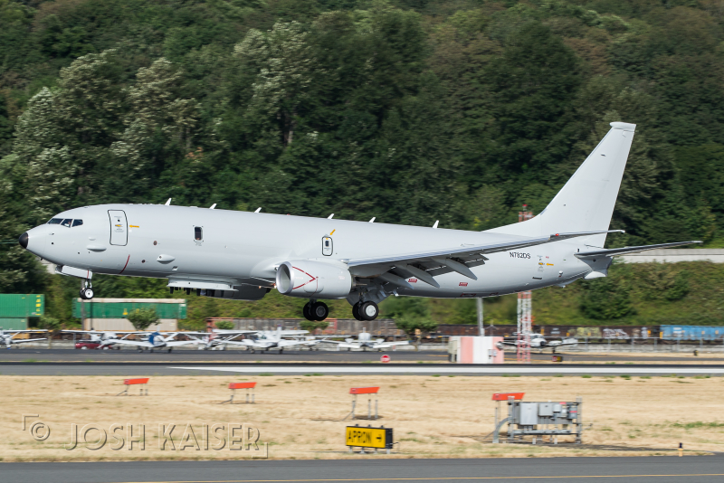 Illustration for article titled The Navy's P-8 Poseidon Spotted Packing Mysterious New Pod